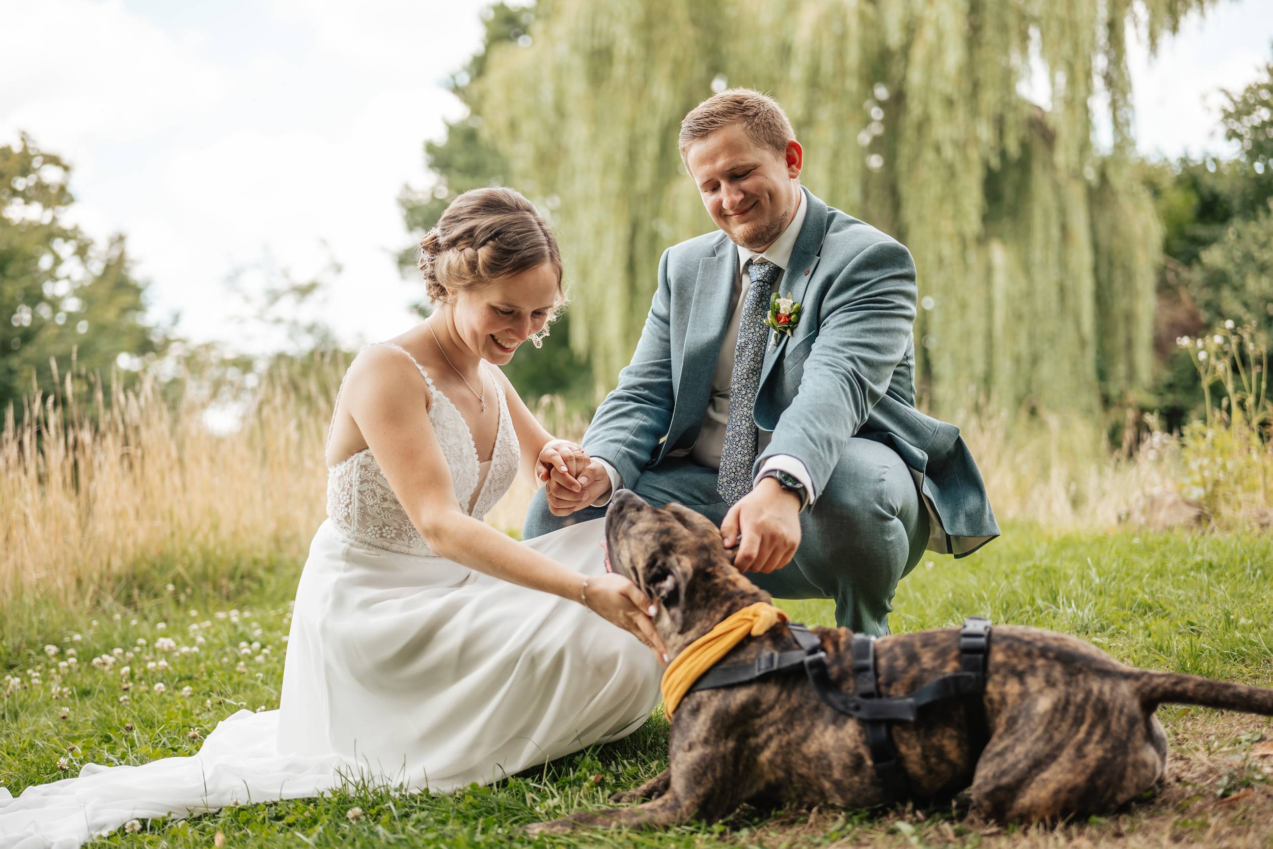 Hochzeitsfotos mit Hund